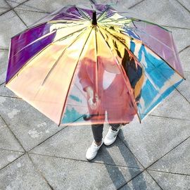 โฮโลแกรมสีสันฝนใสโฮโลแกรมสีสันสดใสสำหรับวันที่ฝนตกลมแรง